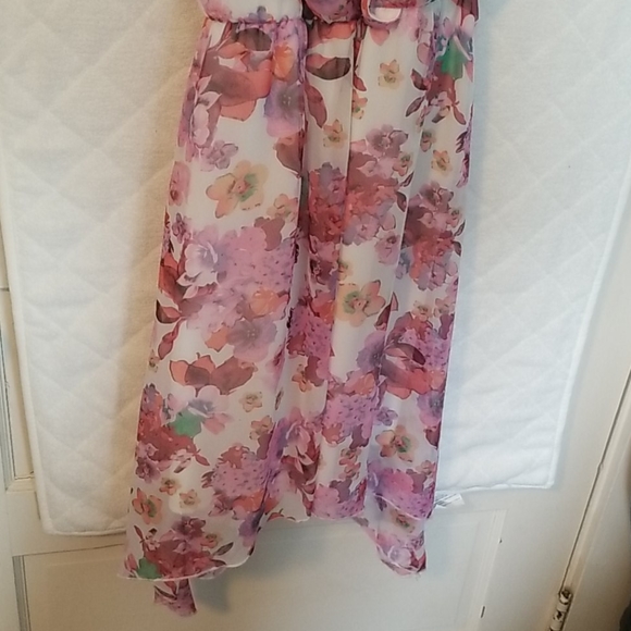 Floral Dress - Picture 2 of 4